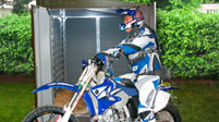 Moto Protector - Capacité de rangement de deux motards